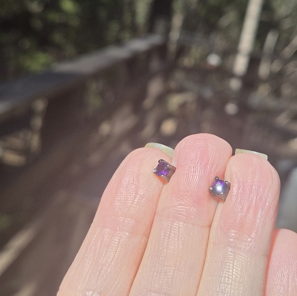 Amethyst sterling & rhodium stud post earrings - Picture 9 of 15